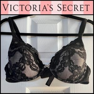 Victoria’s Secret Lined perfect coverage bra